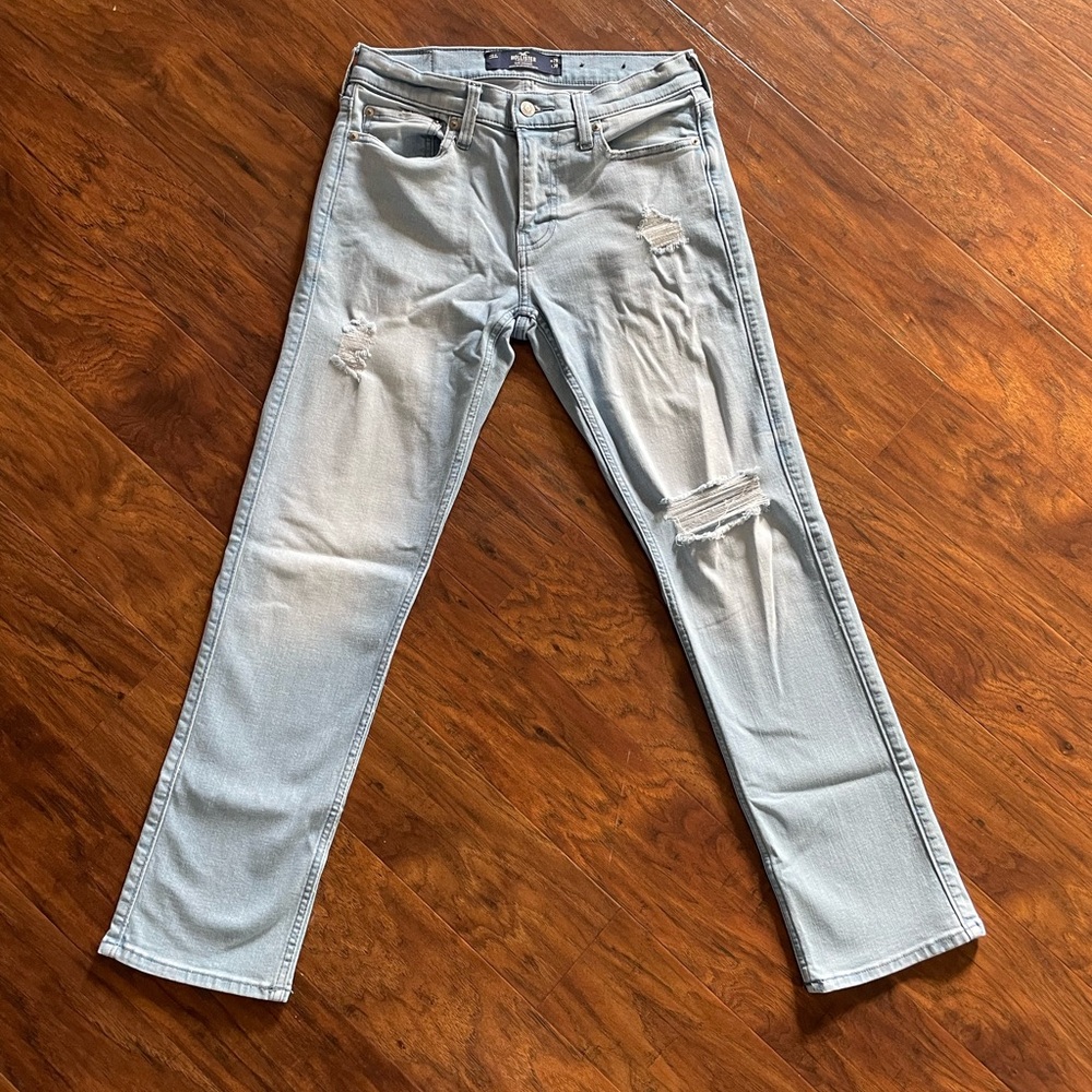 Hollister Slim Straight Light Wash Distressed Jeans - W29 L30